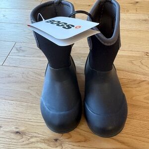 BOGS Kids classic solid Black Boots toddler 8